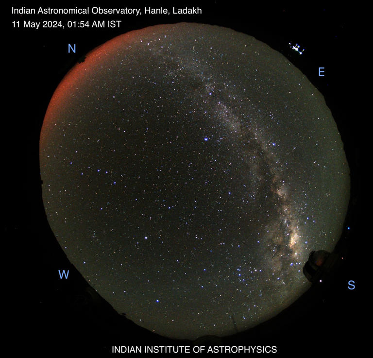 Luminous Ladakh: Solar Storms Ignite Spectacular Skies with Auroral Brilliance. 4 Apart from intense red colour caused by energetic particles in the upper atmosphere, blue and violet coloured bands were also seen