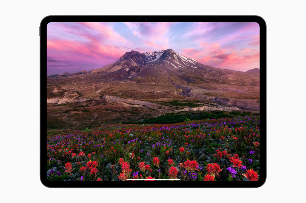 Apple Unveils Cutting-Edge iPad Pro: M4 Chip, Revolutionary Display, and Apple Pencil Pro. 4 Apple iPad Pro Ultra Retina XDR with OLED