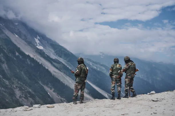 Four Soldiers Martyred in Kashmir Gunfight Amid Rising Militant Attacks