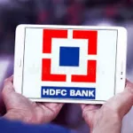 HDFC Bank Shares Rise Over 2% After Reporting 35% Jump in Quarterly Profit